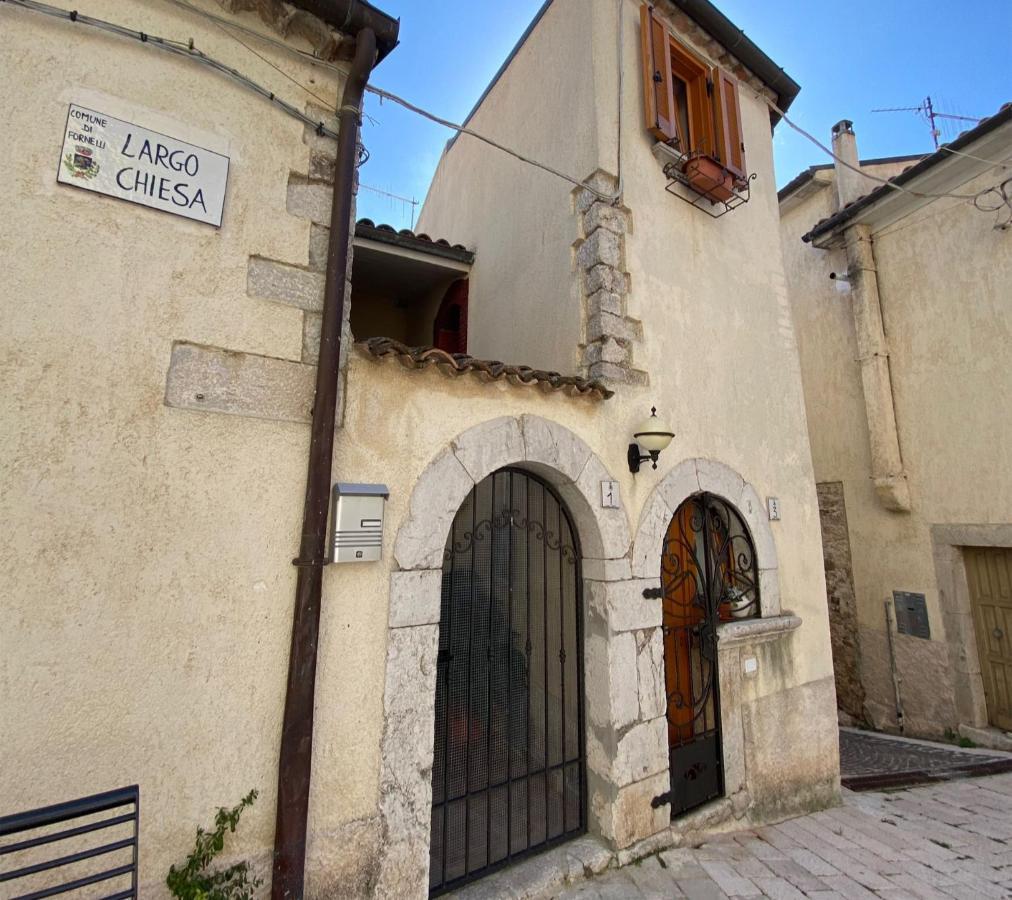 Antico Borgo Bed & Breakfast Fornelli Exterior photo